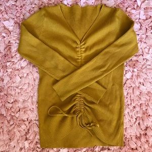 Ribbed yellow long sleeve